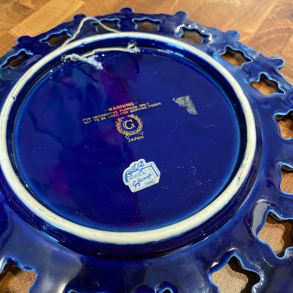 Vintage Cobalt Blue Toronto Souvenir Plate - 6ix - Picture 3 of 3